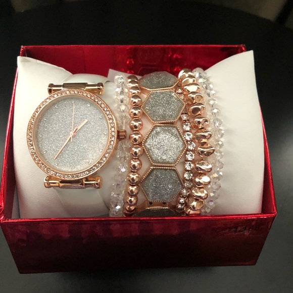 American Exchange Accessories - Ladies Watch and Stackable Bracelet Gift Set